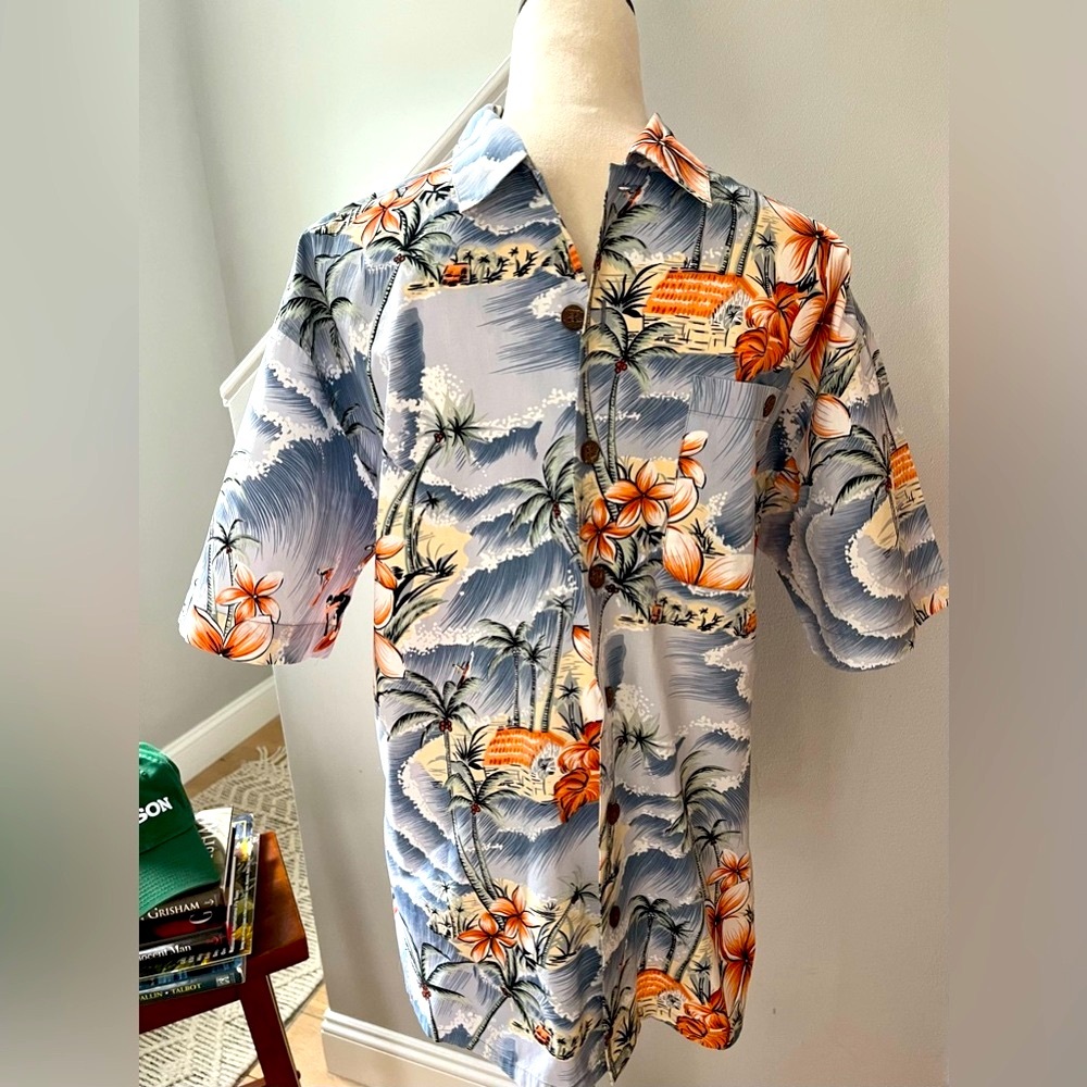 ISLAND FEVER Hawaiian Shirt Short Sleeve Relaxed Fit Front Pocket Size Medium